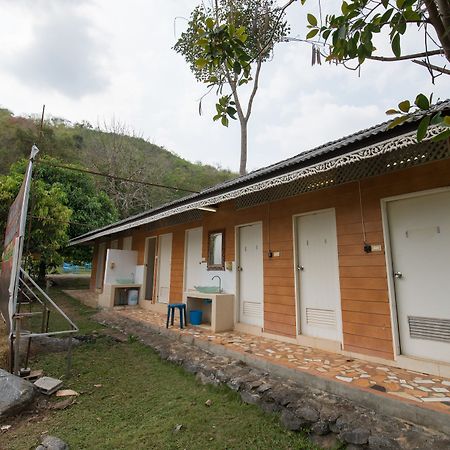 Farada Resort Pak Chong Exterior foto